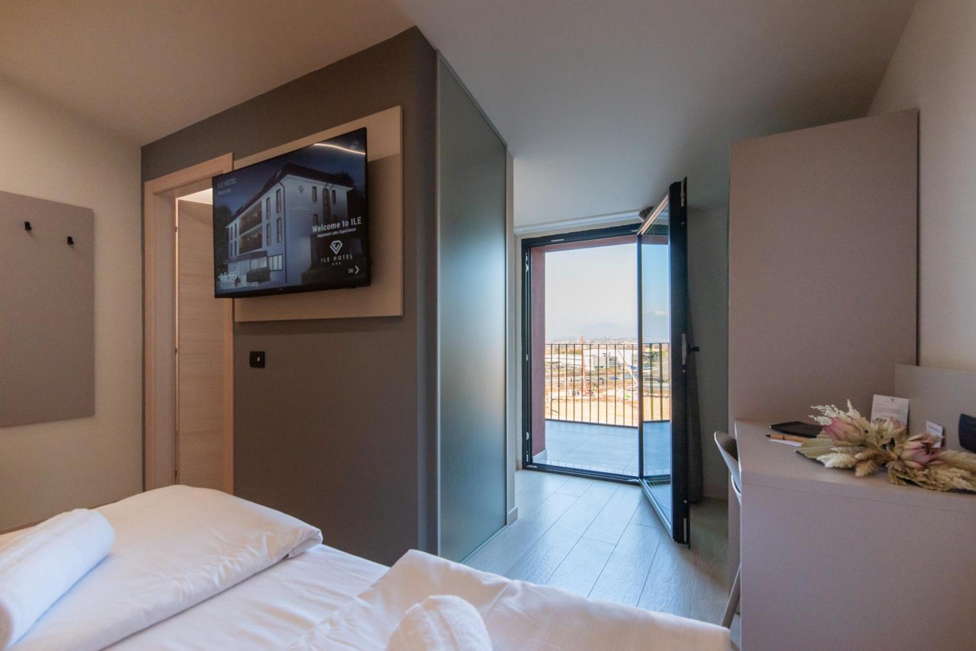 Ile Hotel Peschiera del Garda Exterior foto